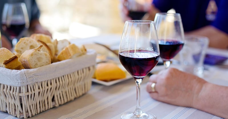 Verrines apéritives salées pour l’été : 15 idées fraîches et faciles